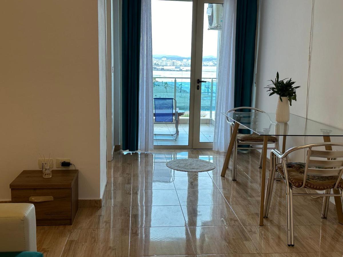 Beach Front Superior Apartment Durres Exterior photo